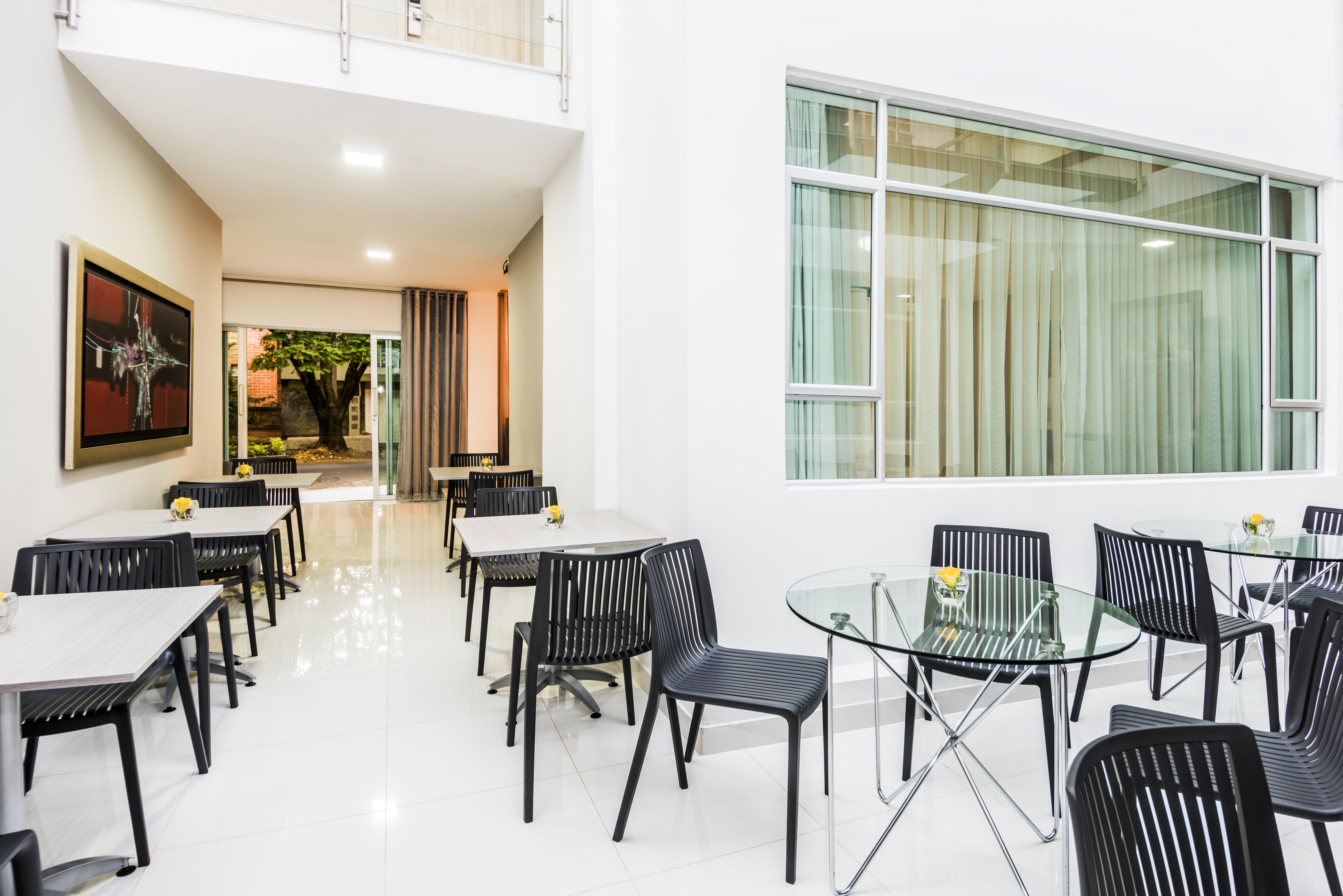 Hotel Asturias Медельїн Екстер'єр фото
