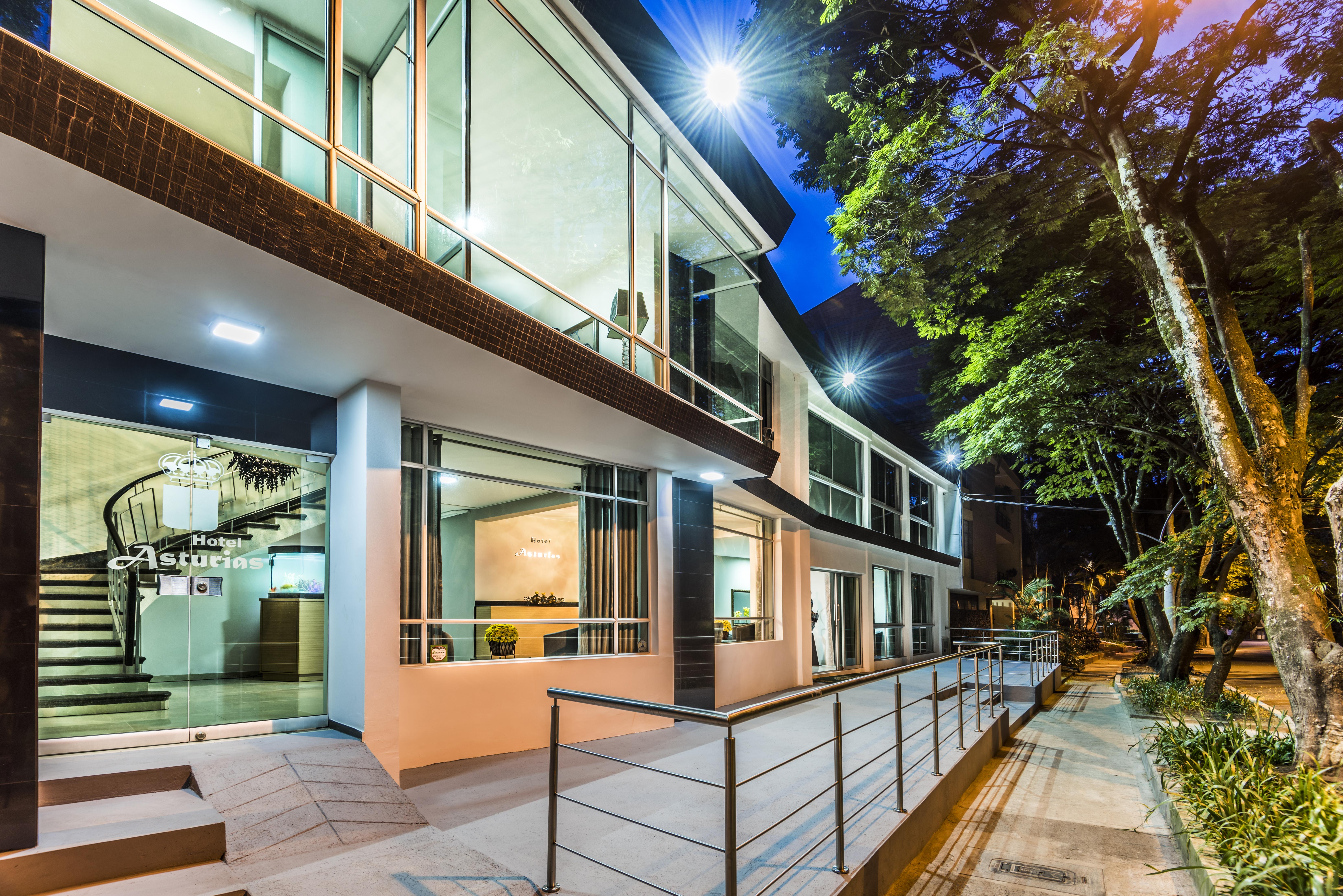 Hotel Asturias Медельїн Екстер'єр фото